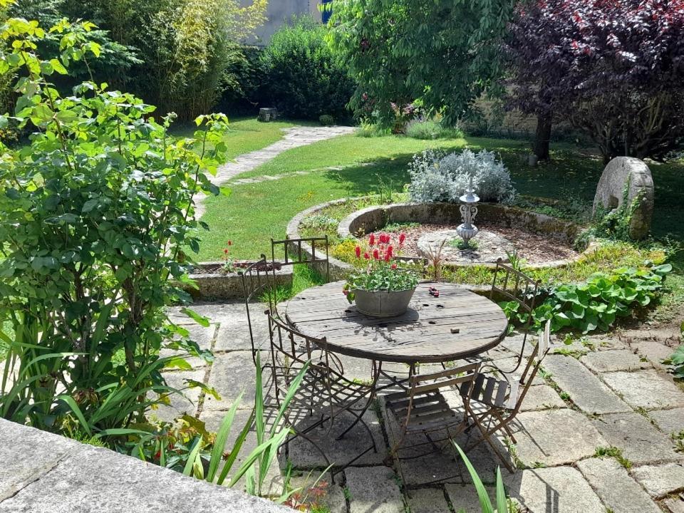 Suite Privative Terrasse Alençon Eksteriør billede